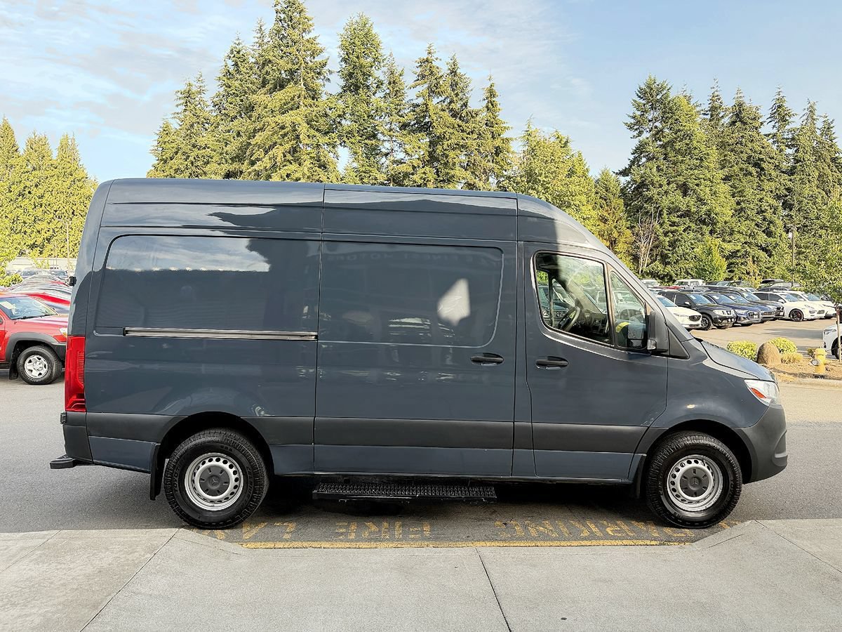 Used 2019 Mercedes-Benz Sprinter 144 image 7