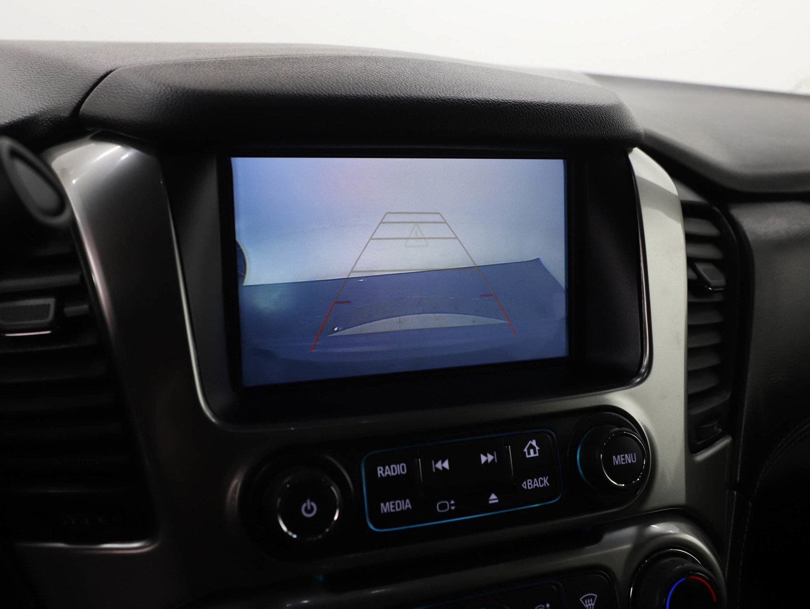 Used 2019 Chevrolet Tahoe LS AWD/4WD image 21