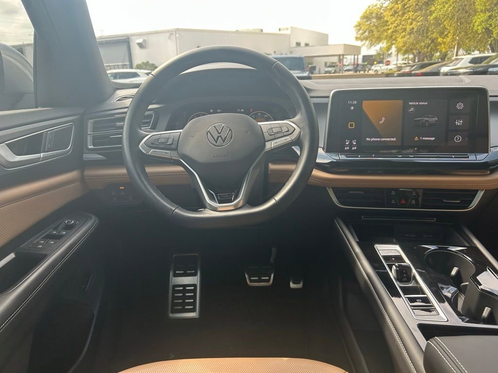 Certified 2024 Volkswagen Atlas Cross Sport SEL R-Line image 55