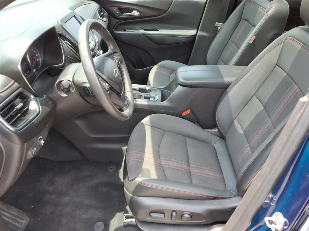 Used 2022 Chevrolet Equinox RS w/ LPO, Floor Liner Package FWD image 12