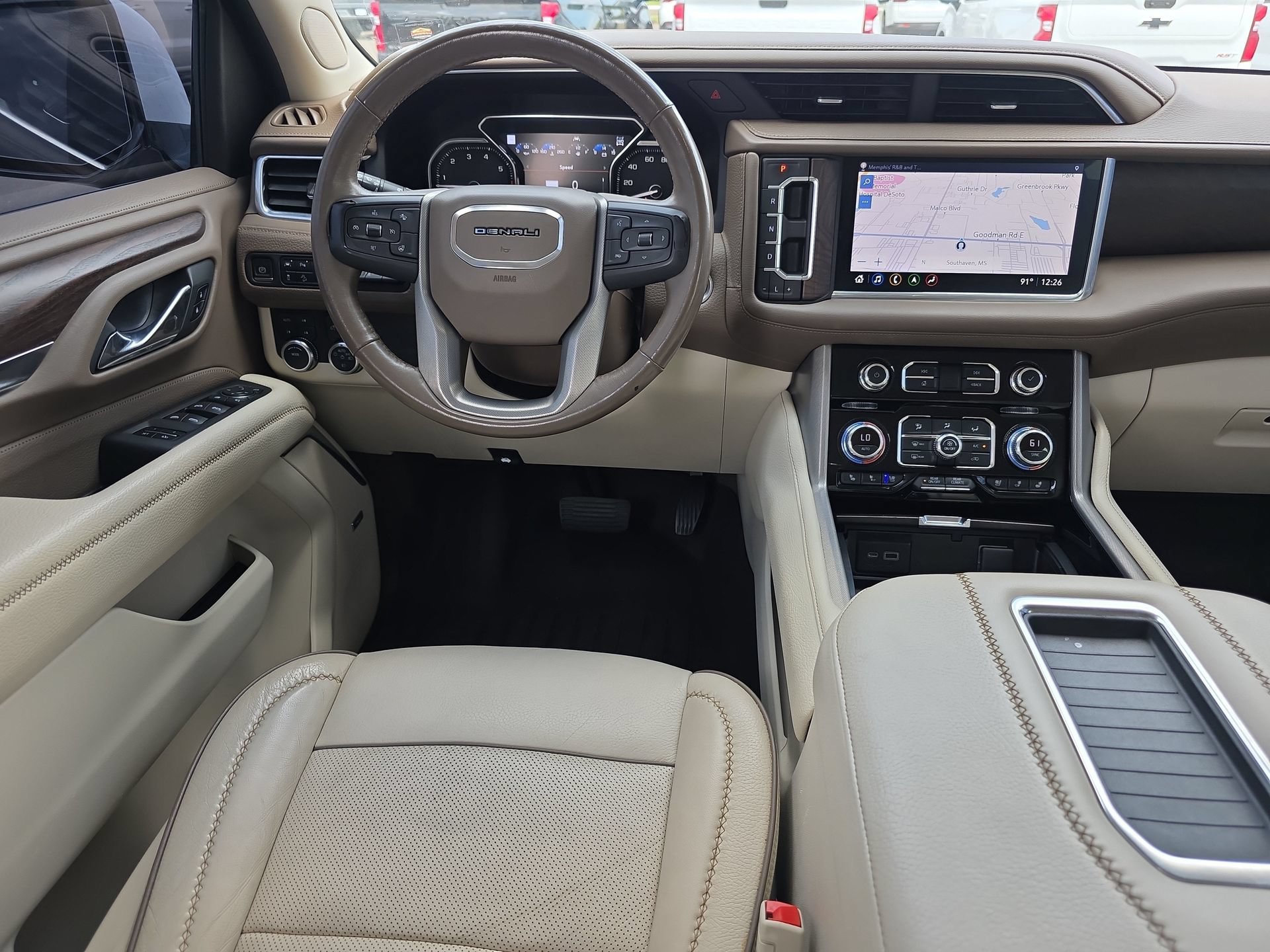 Used 2021 GMC Yukon XL Denali AWD/4WD image 13