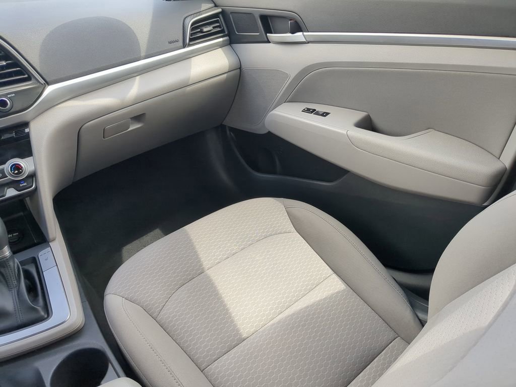 Used 2020 Hyundai Elantra Value Edition FWD image 14