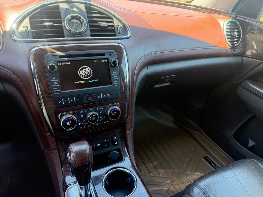 Used 2017 Buick Enclave Convenience FWD image 13