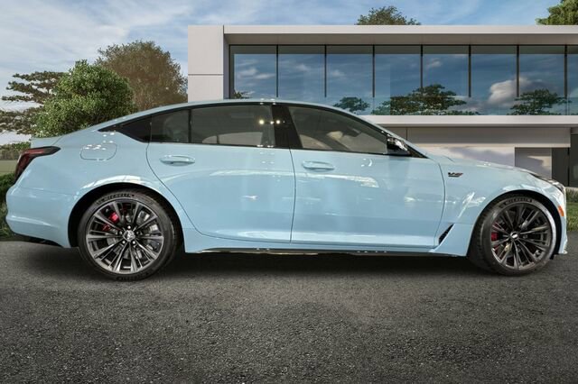 New 2026 Cadillac CT5 V Blackwing image 3