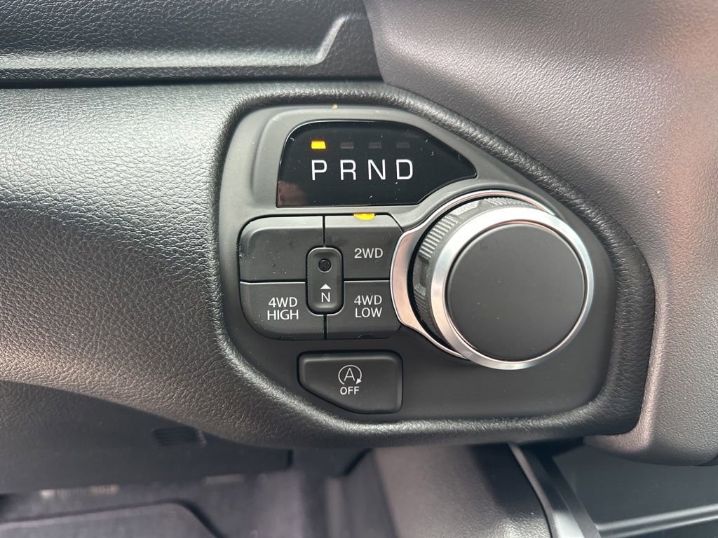 New 2026 RAM 1500 Express AWD/4WD image 29