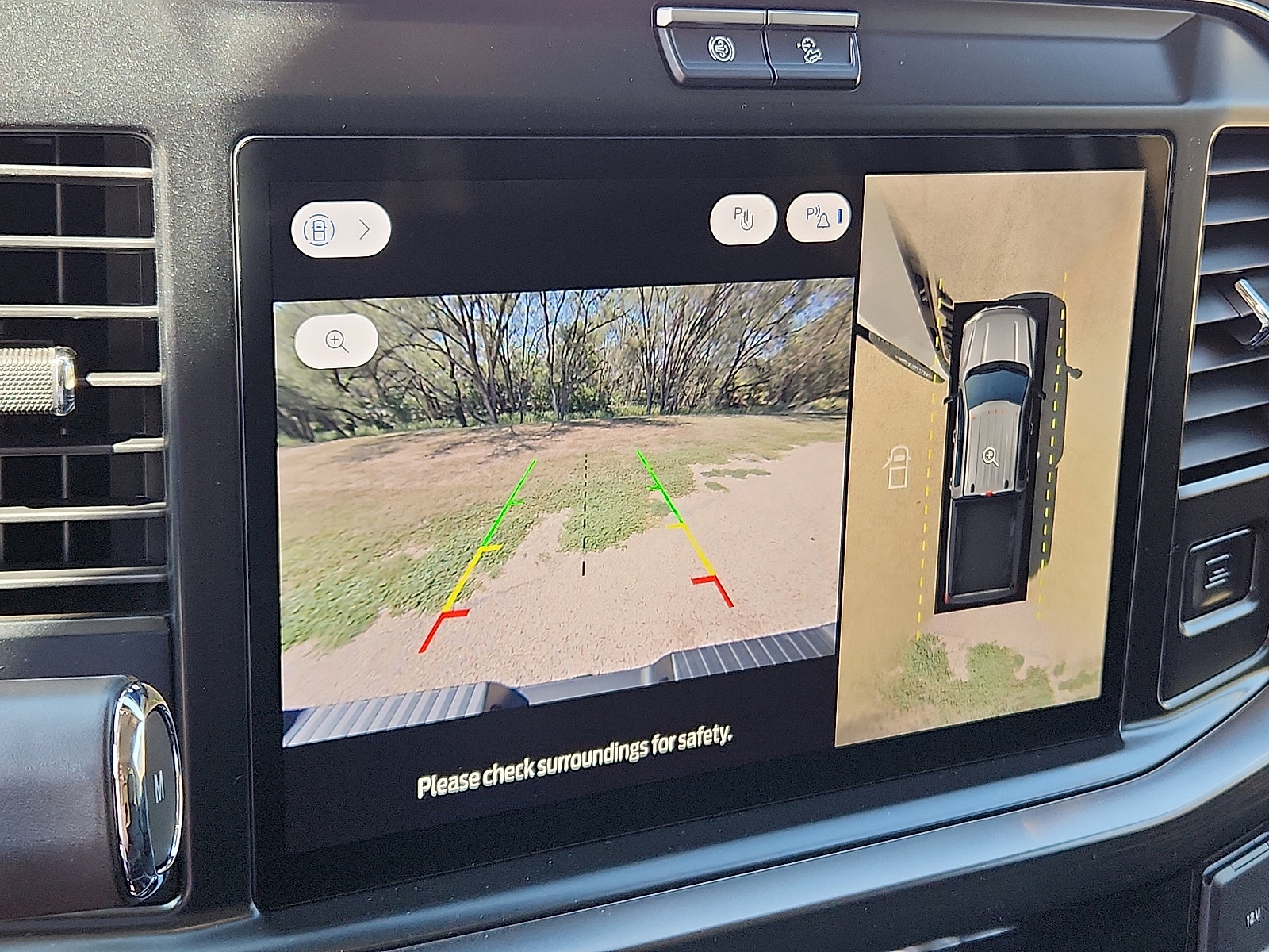 New 2026 Ford F350 Lariat image 13