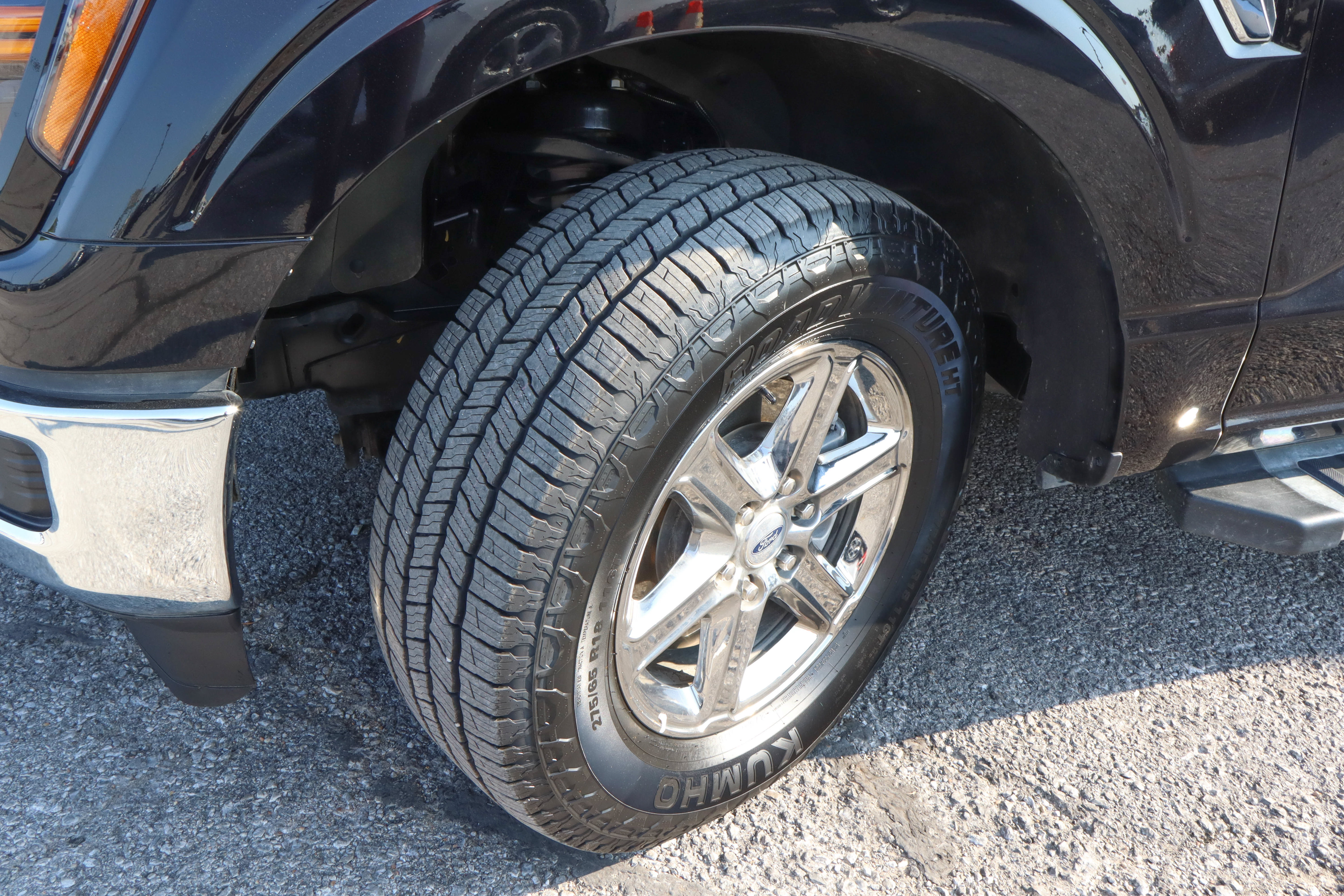 Used 2025 Ford F150 XLT w/ Equipment Group 301A Standard AWD/4WD image 17