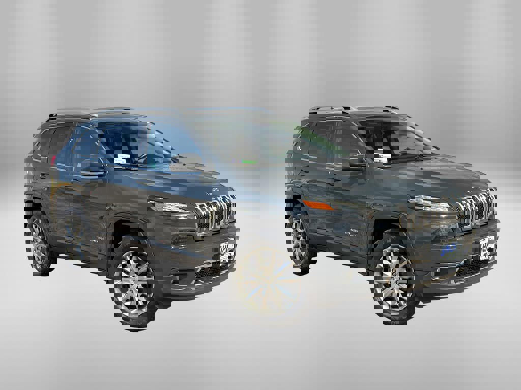 Used 2018 Jeep Cherokee Limited image 5