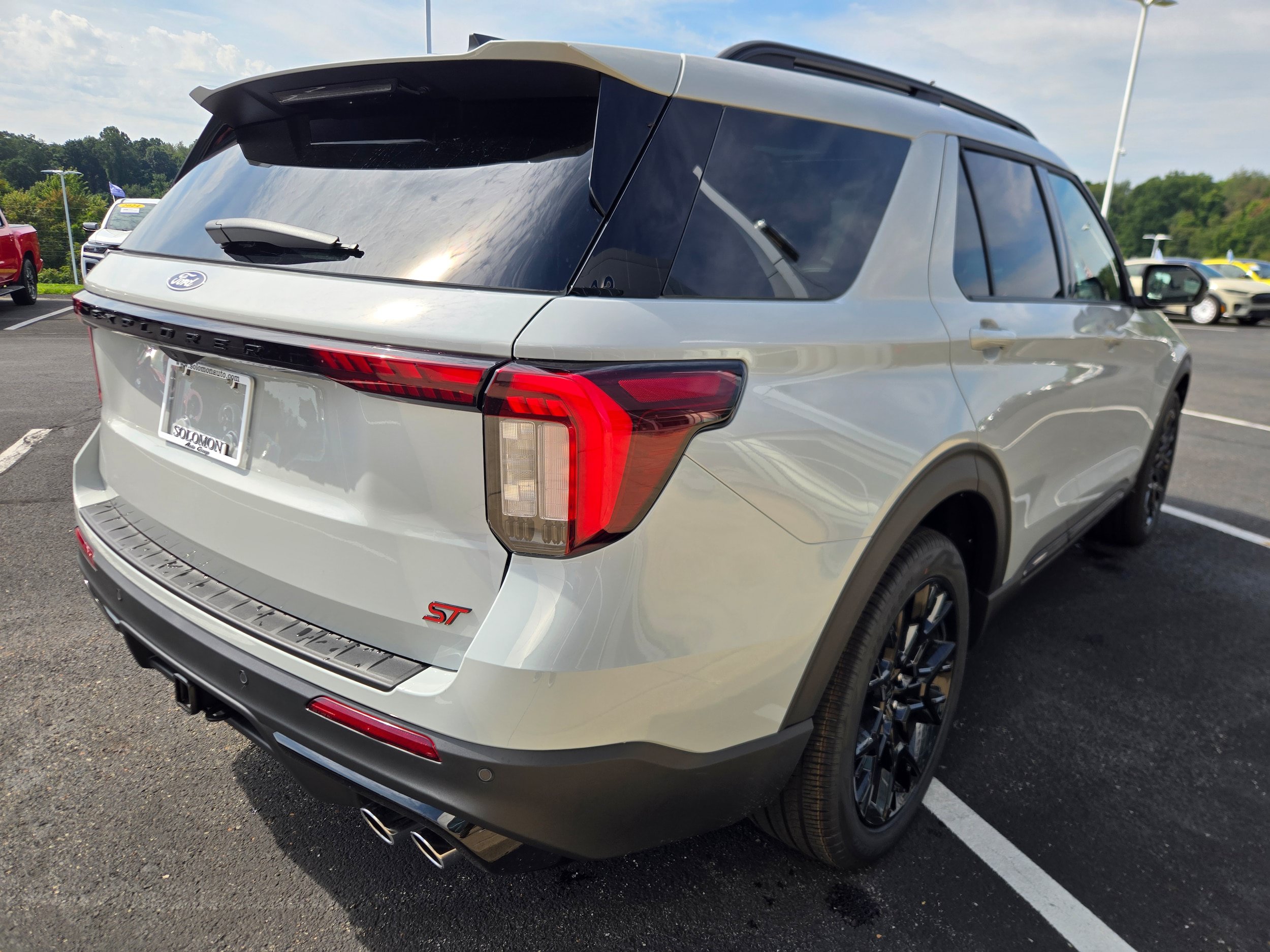 New 2027 Ford Explorer ST w/ Sun And Sound Package AWD/4WD image 5