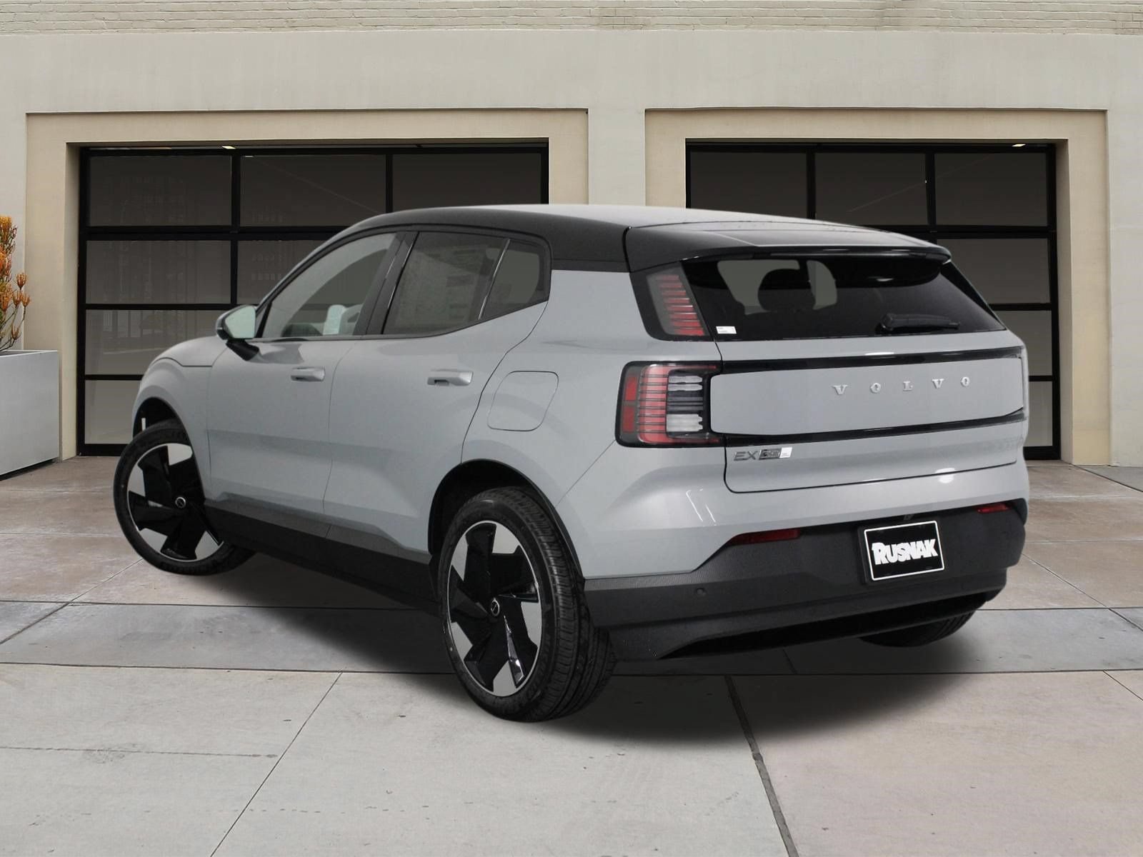 New 2026 Volvo EX30 Plus AWD/4WD image 3