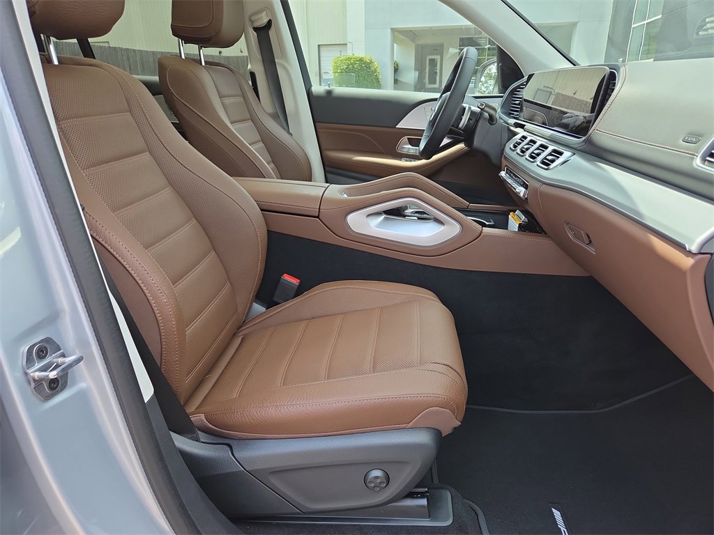New 2025 Mercedes-Benz GLS 450 4MATIC image 18