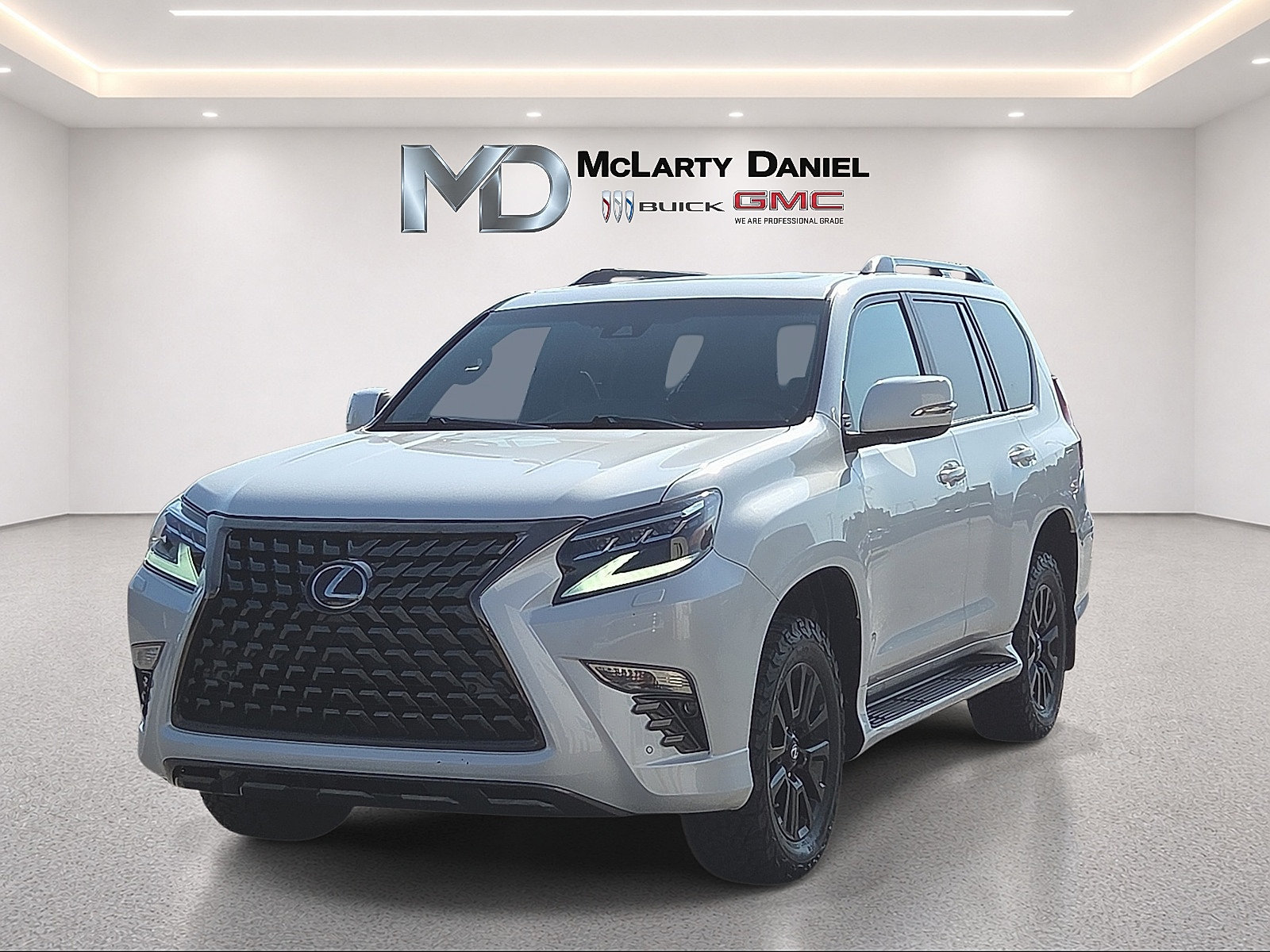 Used 2022 Lexus GX 460 w/ Black Line Special Edition AWD/4WD image 3