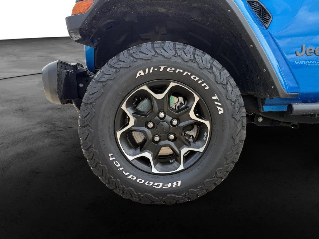 Used 2021 Jeep Wrangler Unlimited Rubicon 4xe w/ Cold Weather Group AWD/4WD image 11