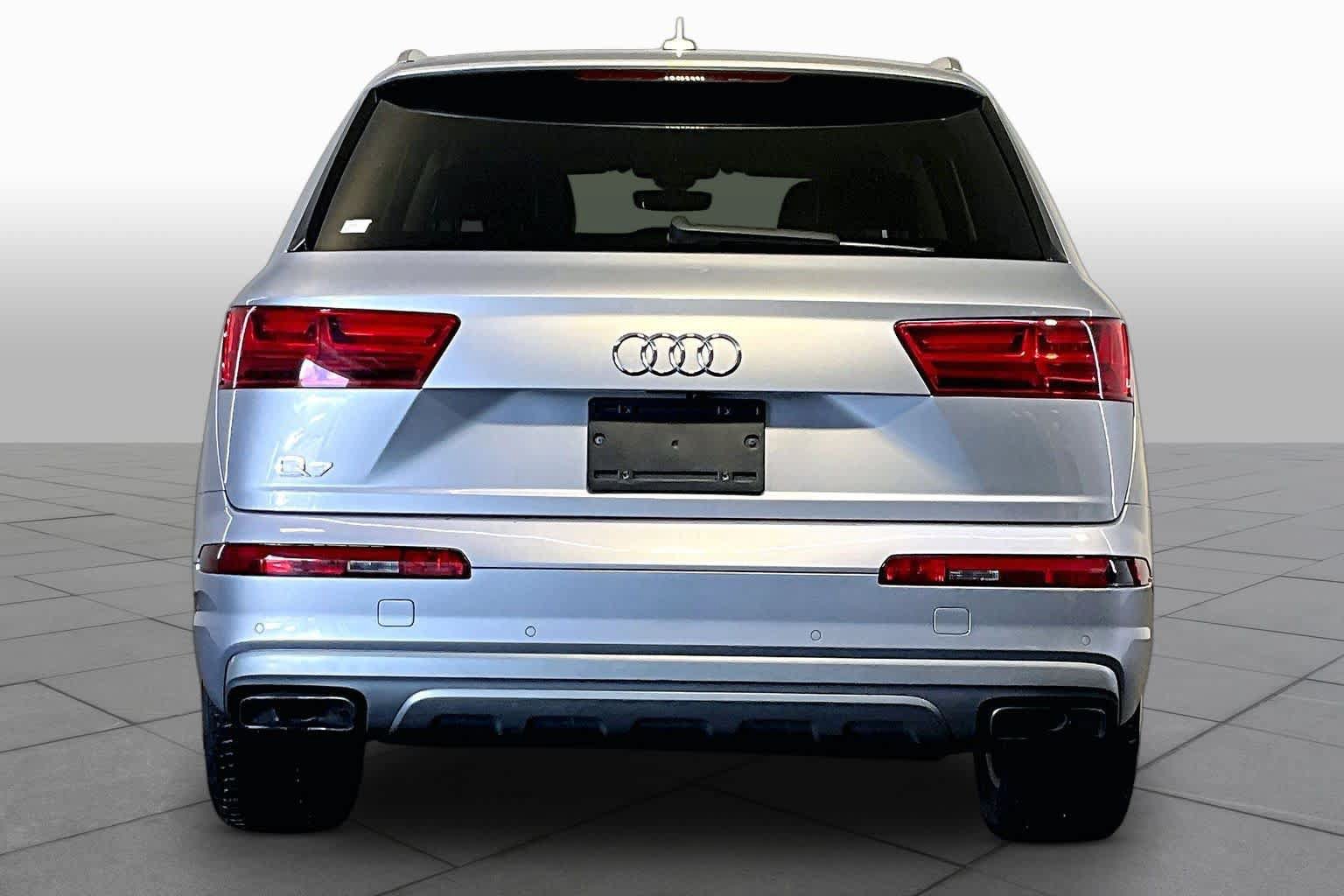 Used 2019 Audi Q7 3.0T Premium Plus w/ Premium Plus Package AWD/4WD image 5