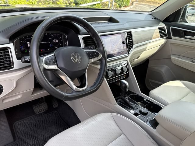 Used 2022 Volkswagen Atlas SEL AWD/4WD image 17
