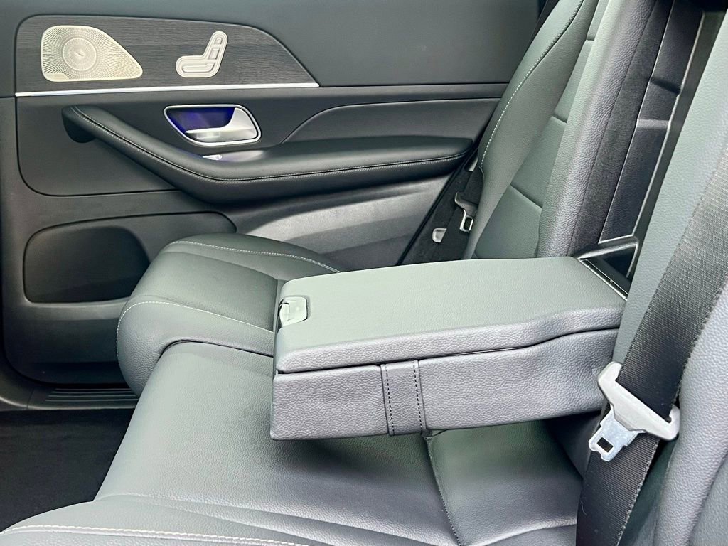 Certified 2026 Mercedes-Benz GLS 450 4MATIC image 42