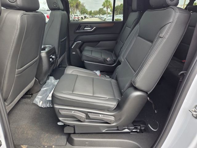 New 2026 GMC Yukon XL Denali w/ Sun & Power Step Package AWD/4WD image 7