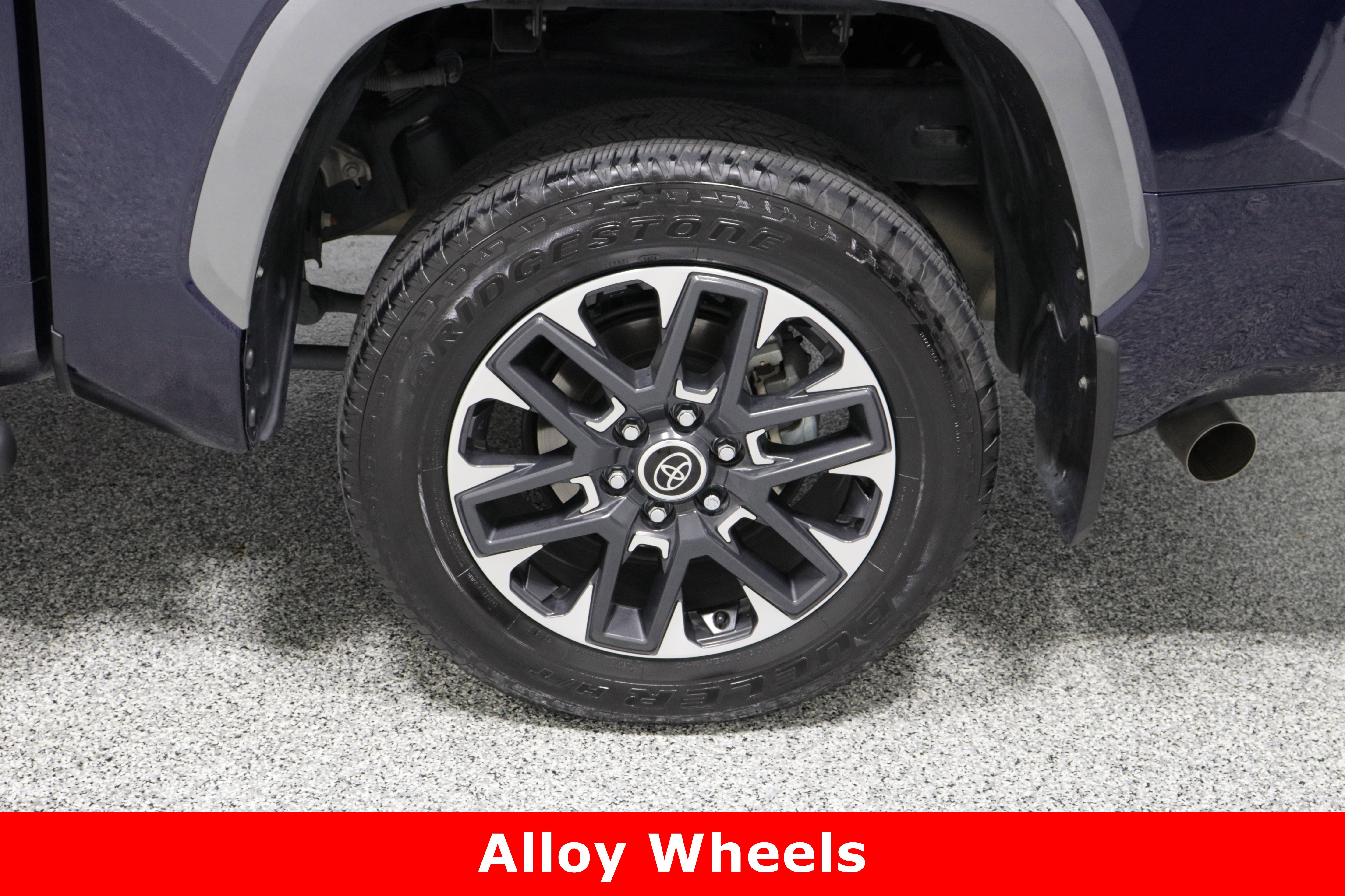 Used 2024 Toyota Tundra Limited image 10