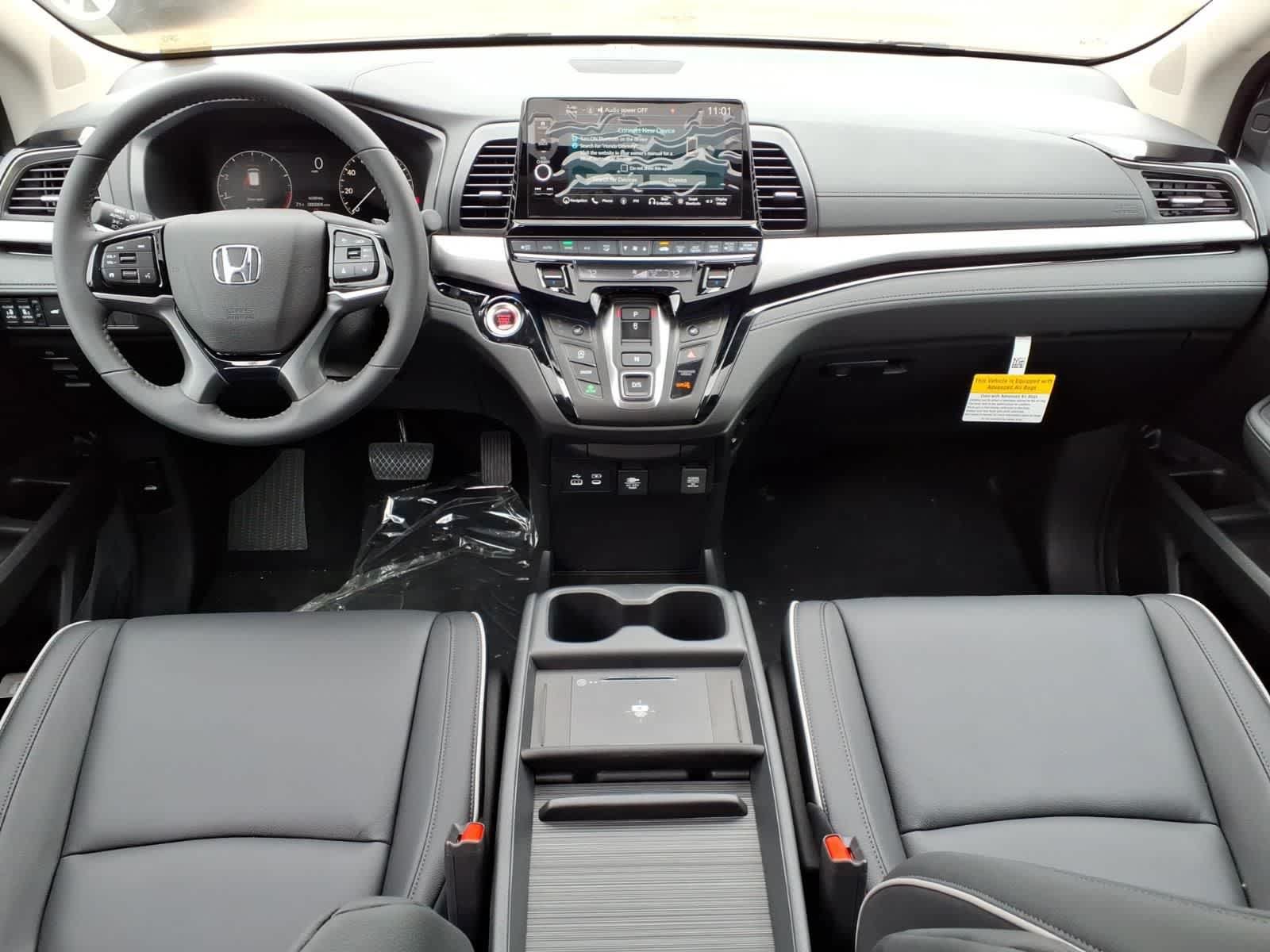 New 2026 Honda Odyssey Touring image 11