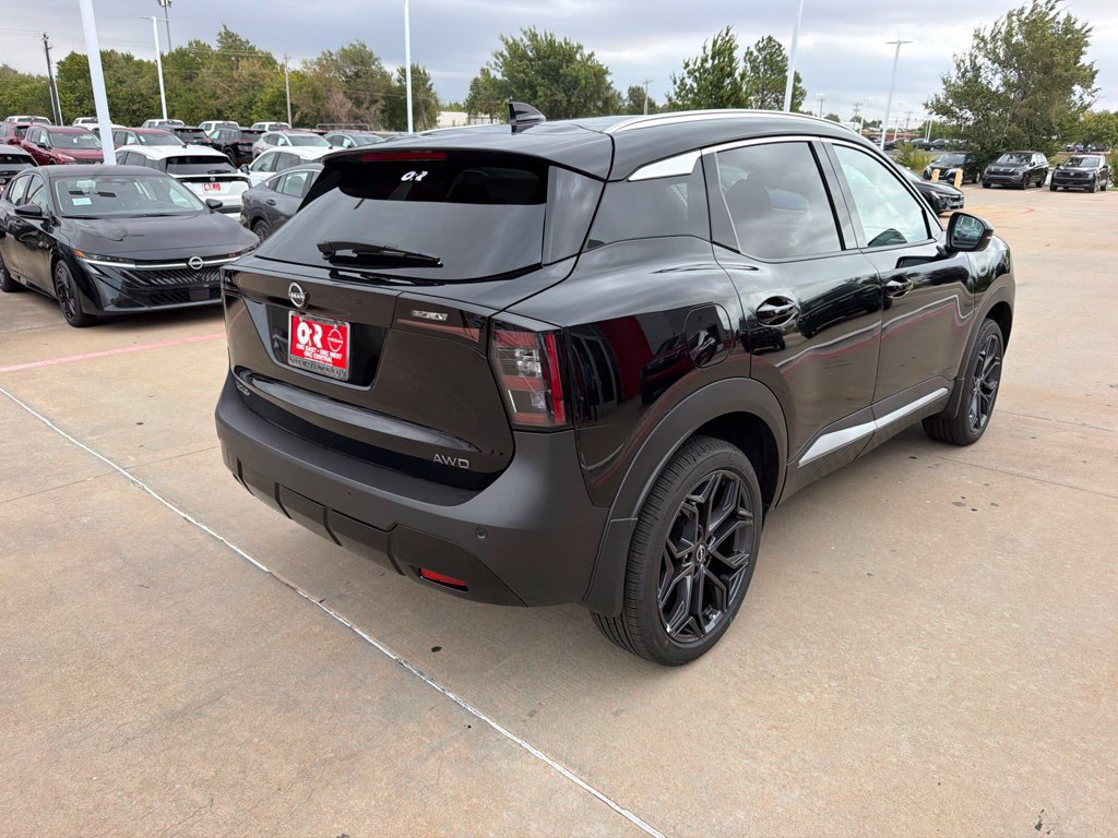 New 2027 Nissan Kicks SR AWD/4WD image 5