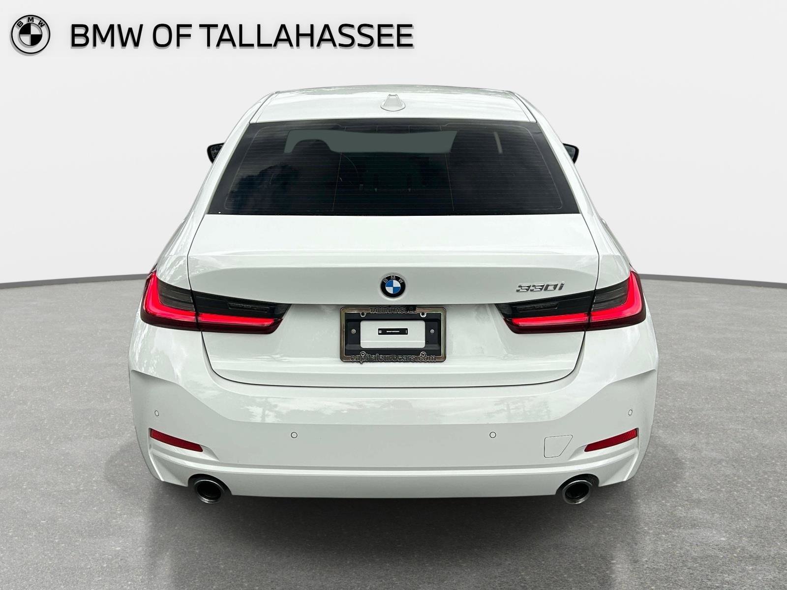 Used 2023 BMW 330i Sedan w/ Premium Package image 17