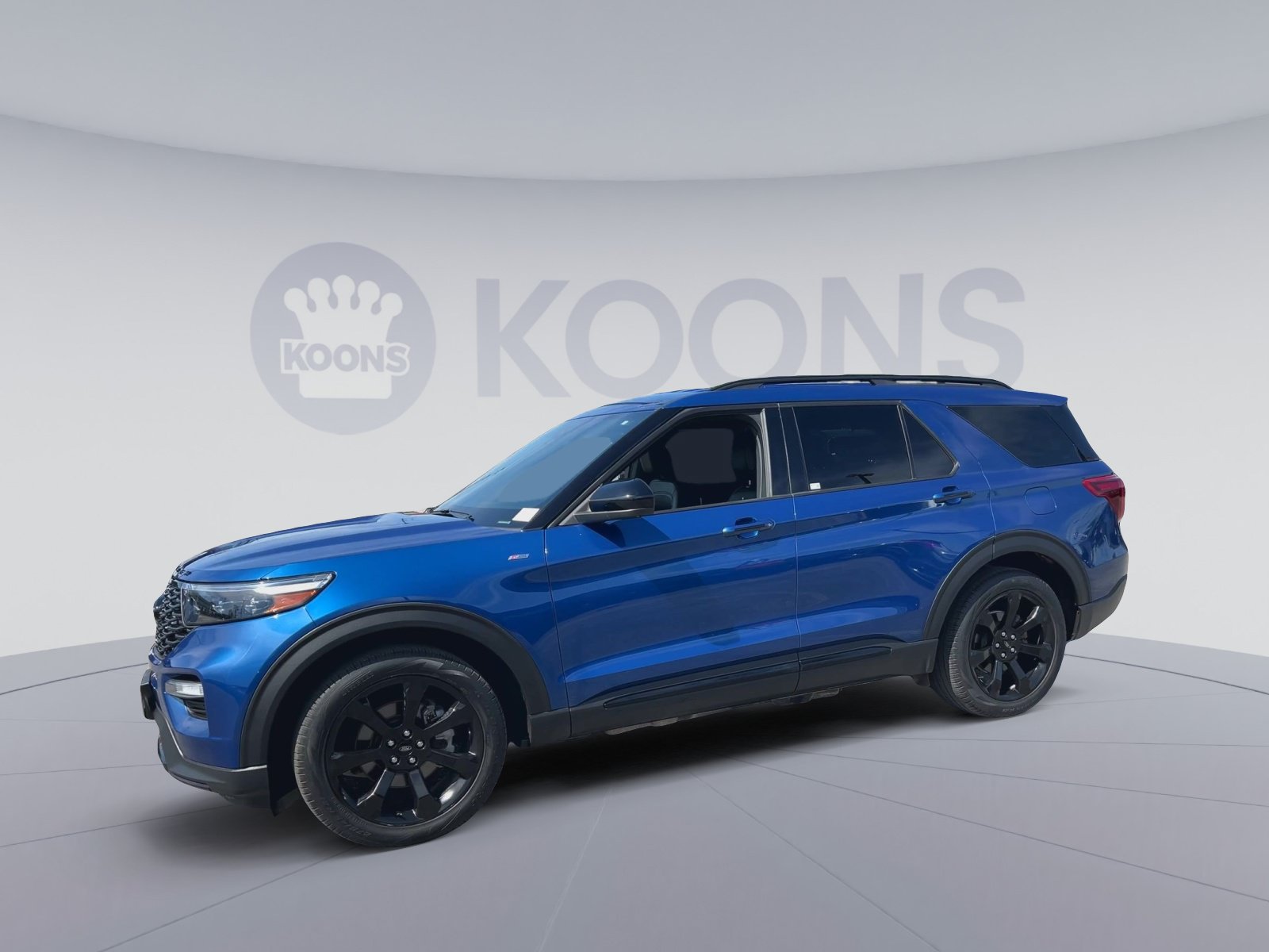 Used 2023 Ford Explorer ST-Line w/ Class IV Trailer Tow Package RWD image 7