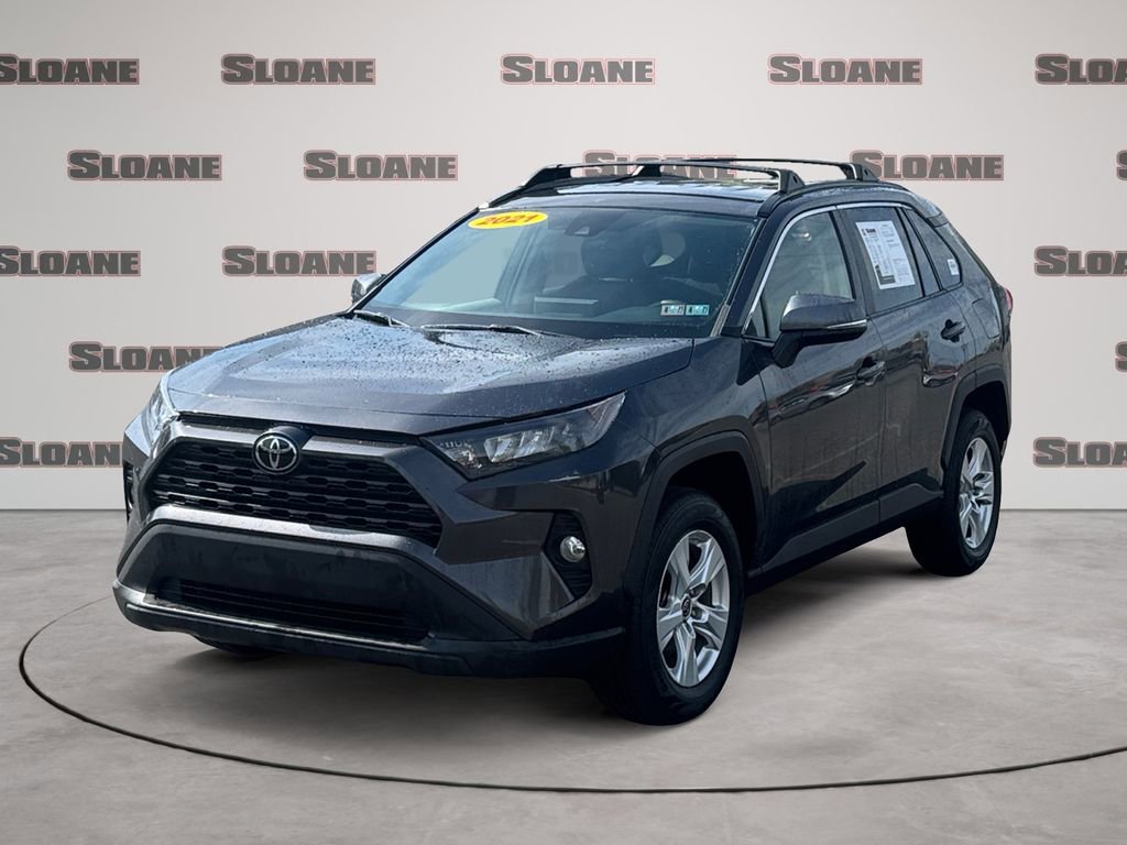 Used 2021 Toyota RAV4 XLE image 1