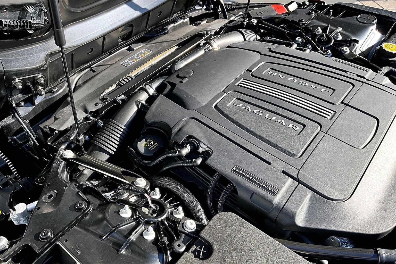 Used 2022 Jaguar F-TYPE Coupe image 29