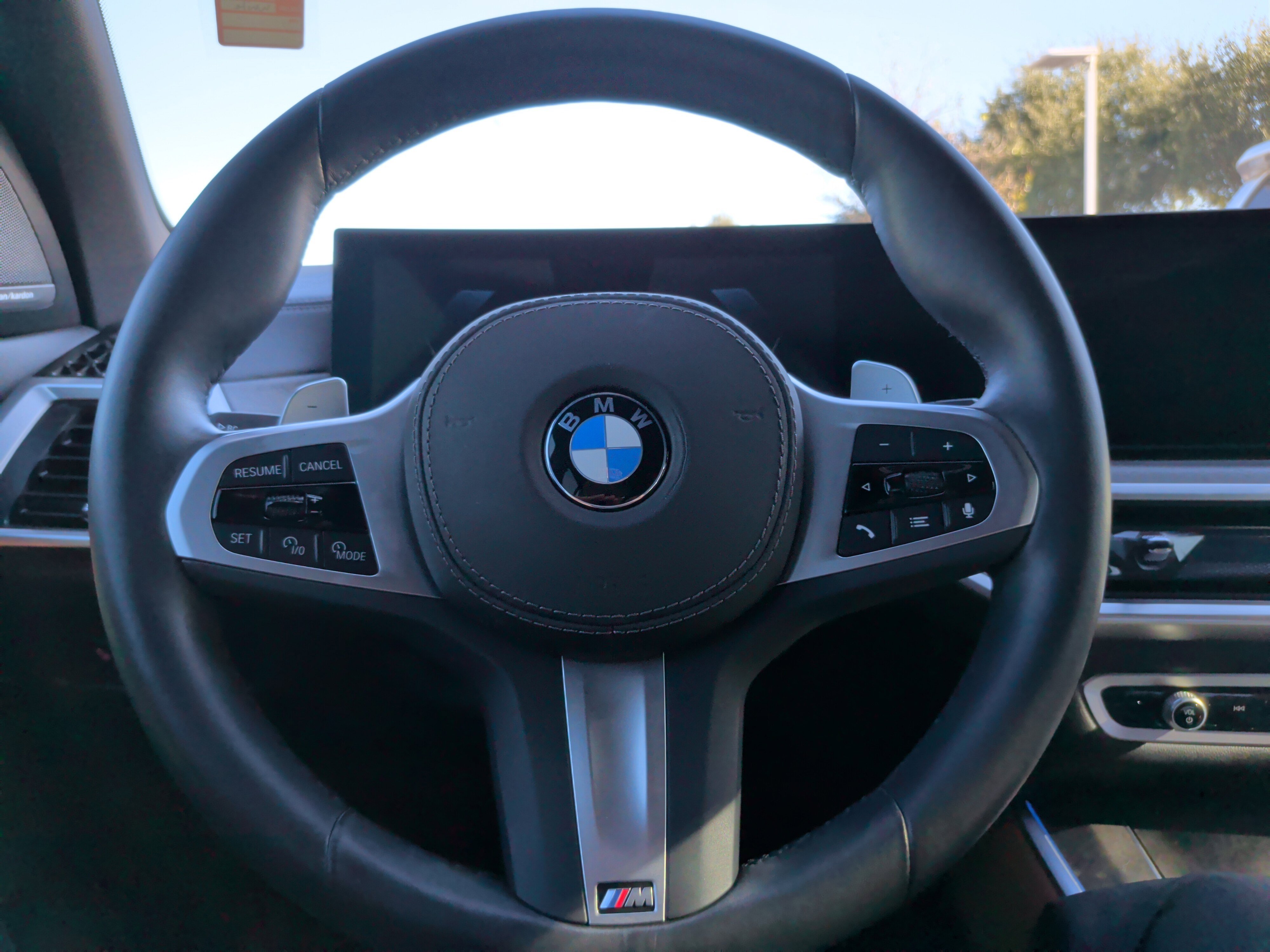 Certified 2025 BMW X5 xDrive40i w/ M Sport Package image 22