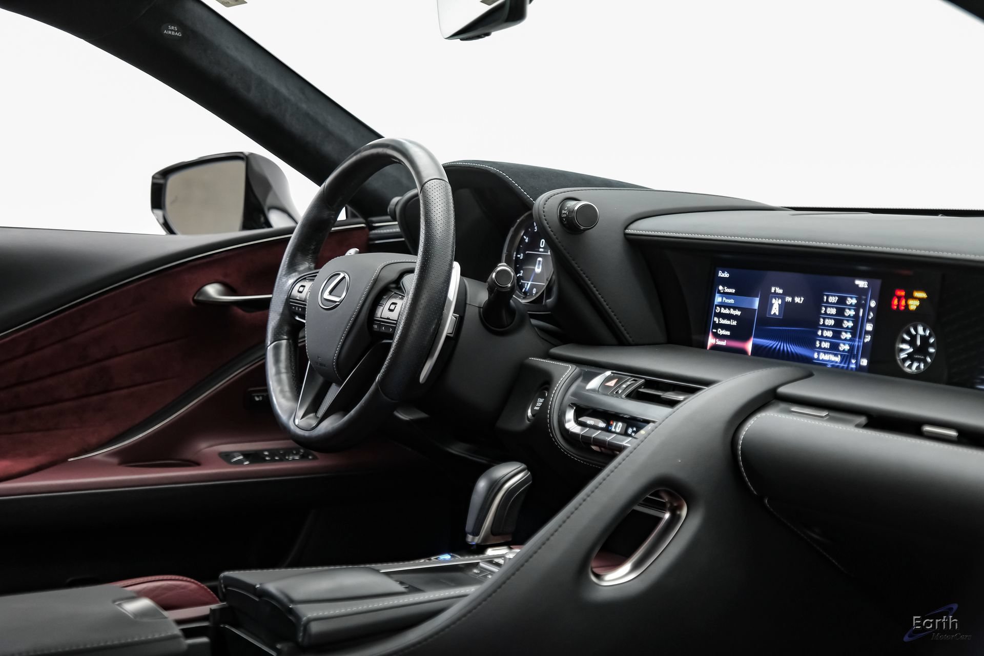 Used 2018 Lexus LC 500 Coupe w/ Performance Package RWD image 47
