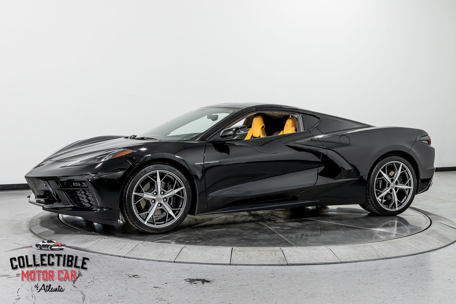Used 2022 Chevrolet Corvette Stingray Premium Cpe w/ Body-Color Dual Roof Package RWD image 11