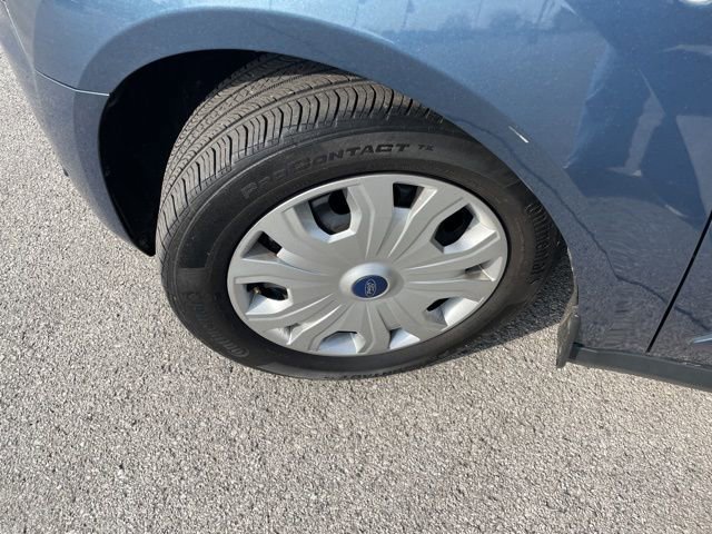 Used 2023 Ford Transit Connect XLT image 14