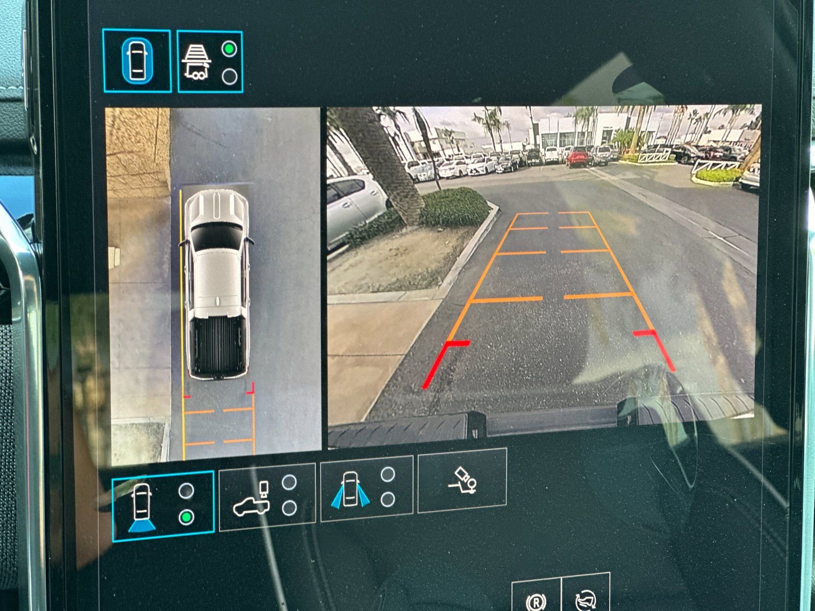 New 2026 GMC Sierra EV Elevation image 19