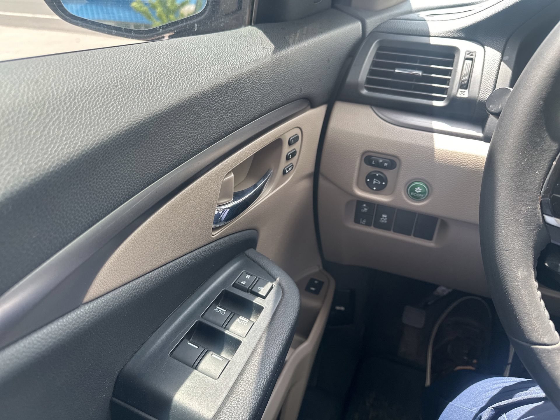 Certified 2022 Honda Pilot Special Edition image 13