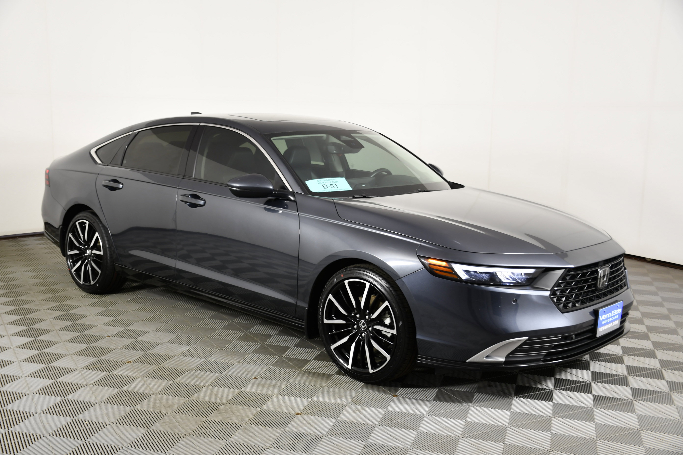 Certified 2024 Honda Accord Touring image 4