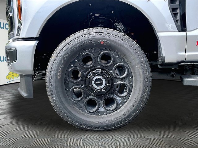 New 2027 Ford F350 Lariat w/ Black Appearance Package AWD/4WD image 13