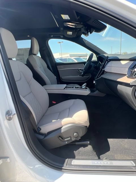 New 2026 Volvo XC90 B5 Core AWD/4WD image 35