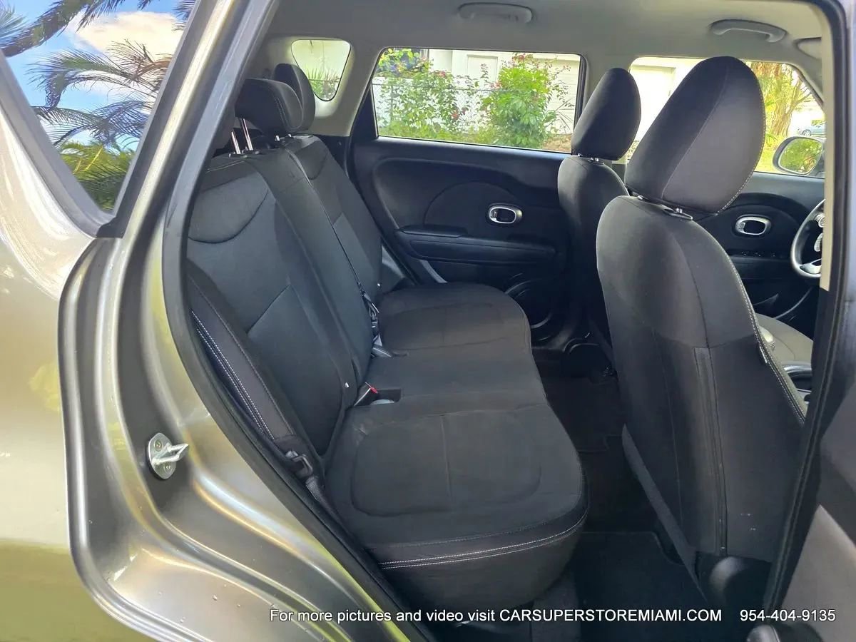 Used 2015 Kia Soul EV FWD image 26