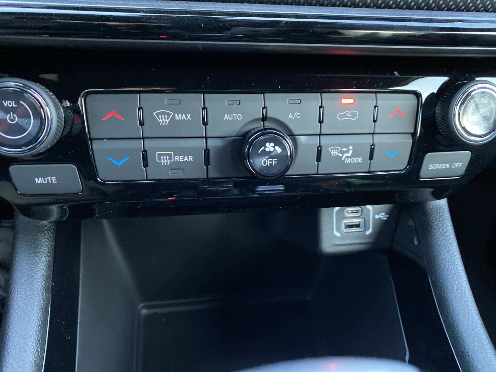 New 2026 Jeep Compass Limited image 11