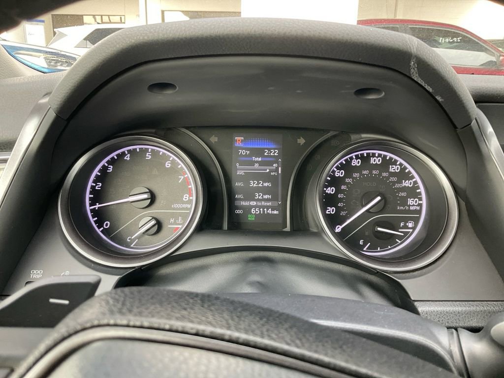 Used 2023 Toyota Camry SE image 18