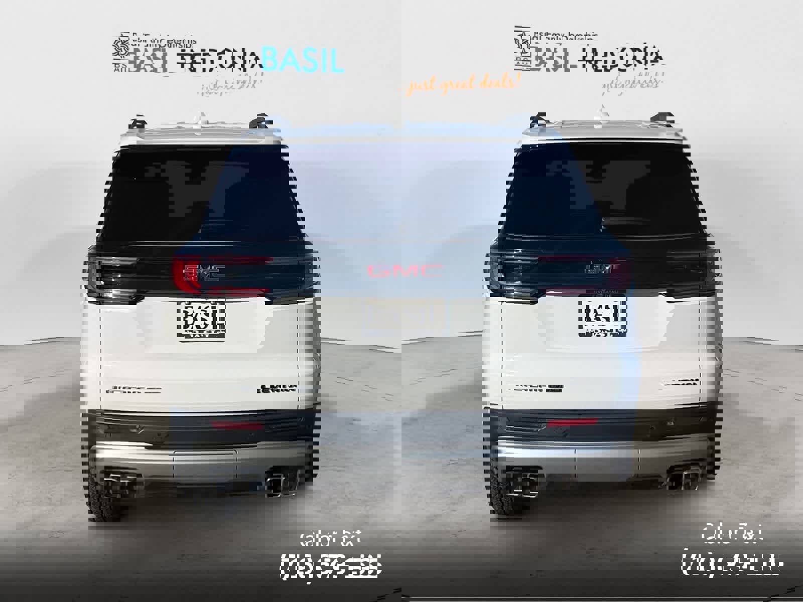 Used 2025 GMC Acadia Elevation image 4