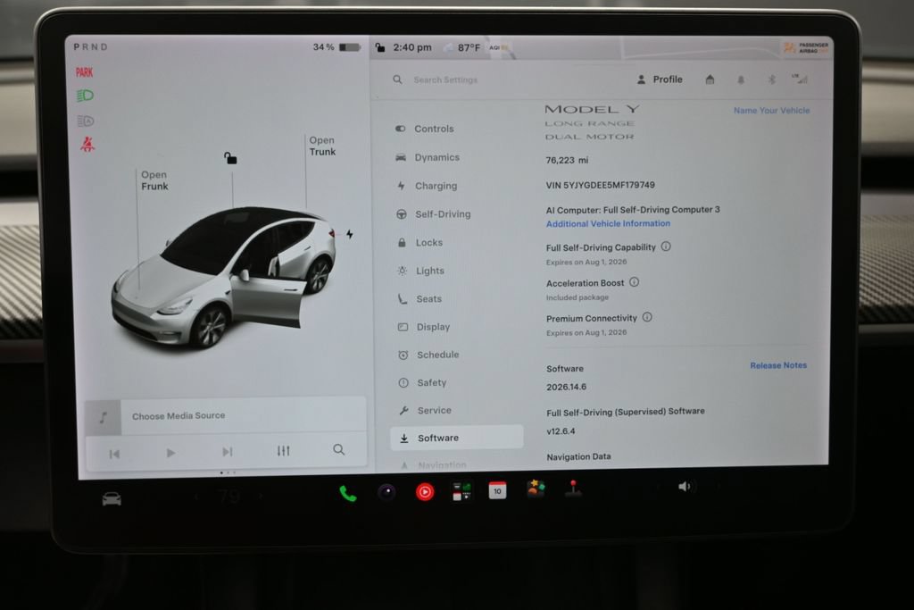 Used 2021 Tesla Model Y Long Range AWD/4WD image 30