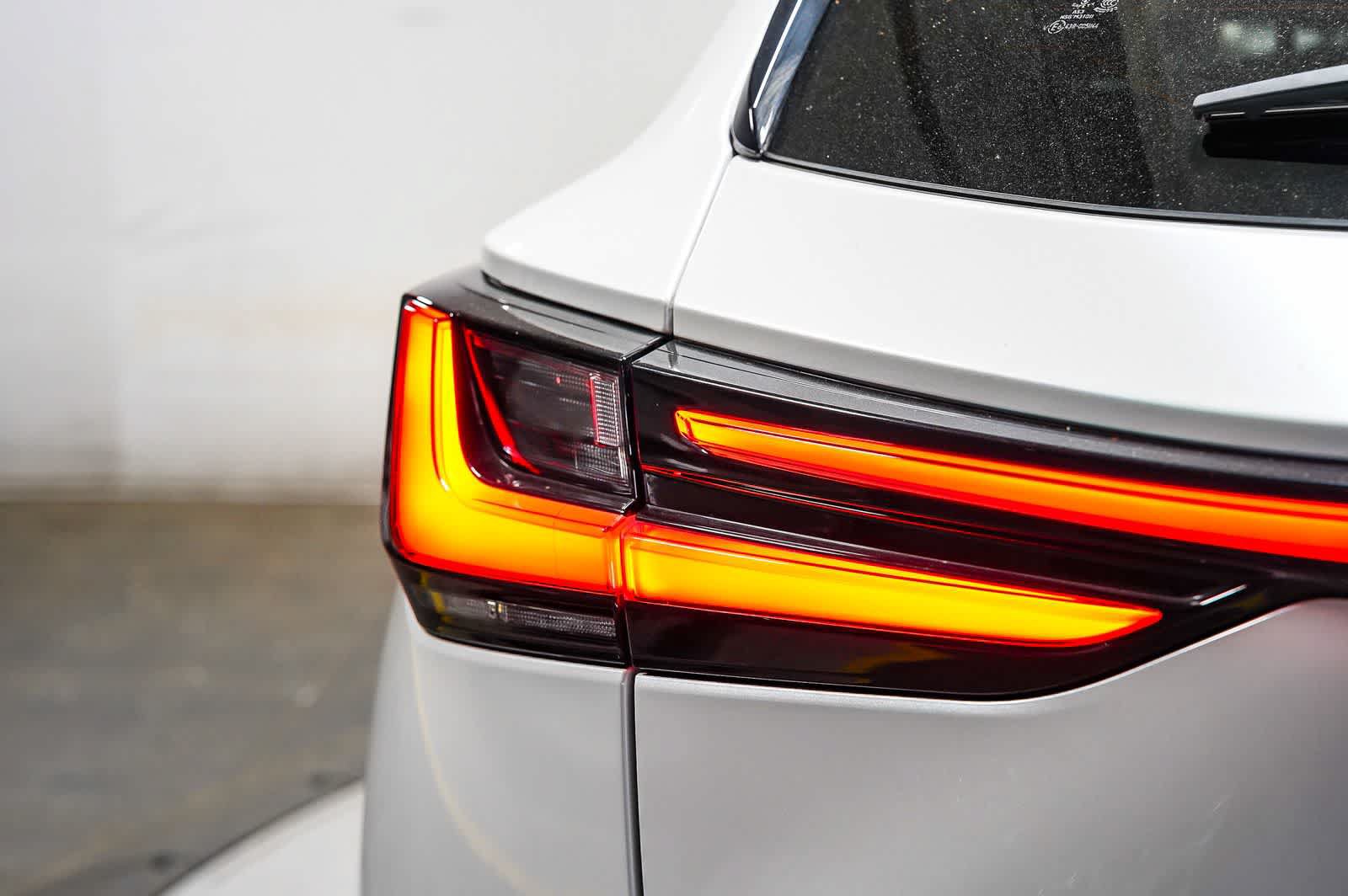 Used 2023 Lexus NX 450h+ AWD image 11