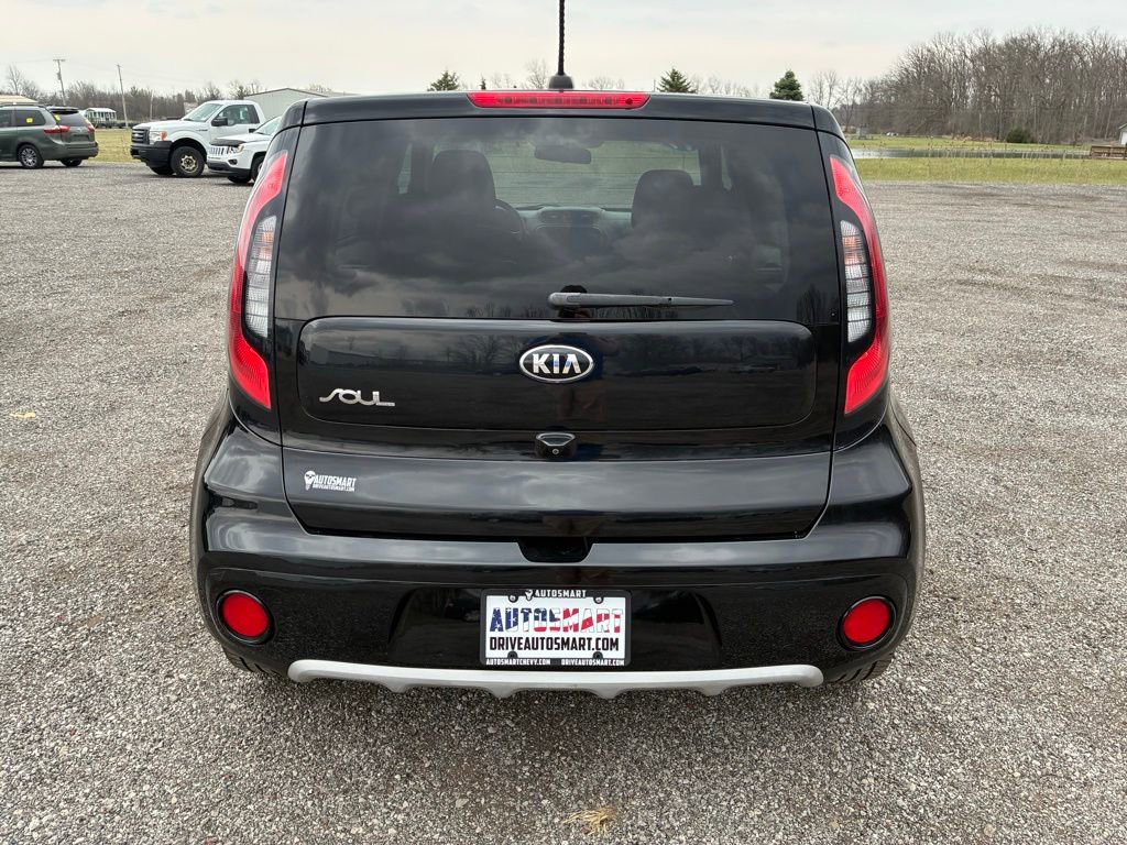 Used 2019 Kia Soul + FWD image 26