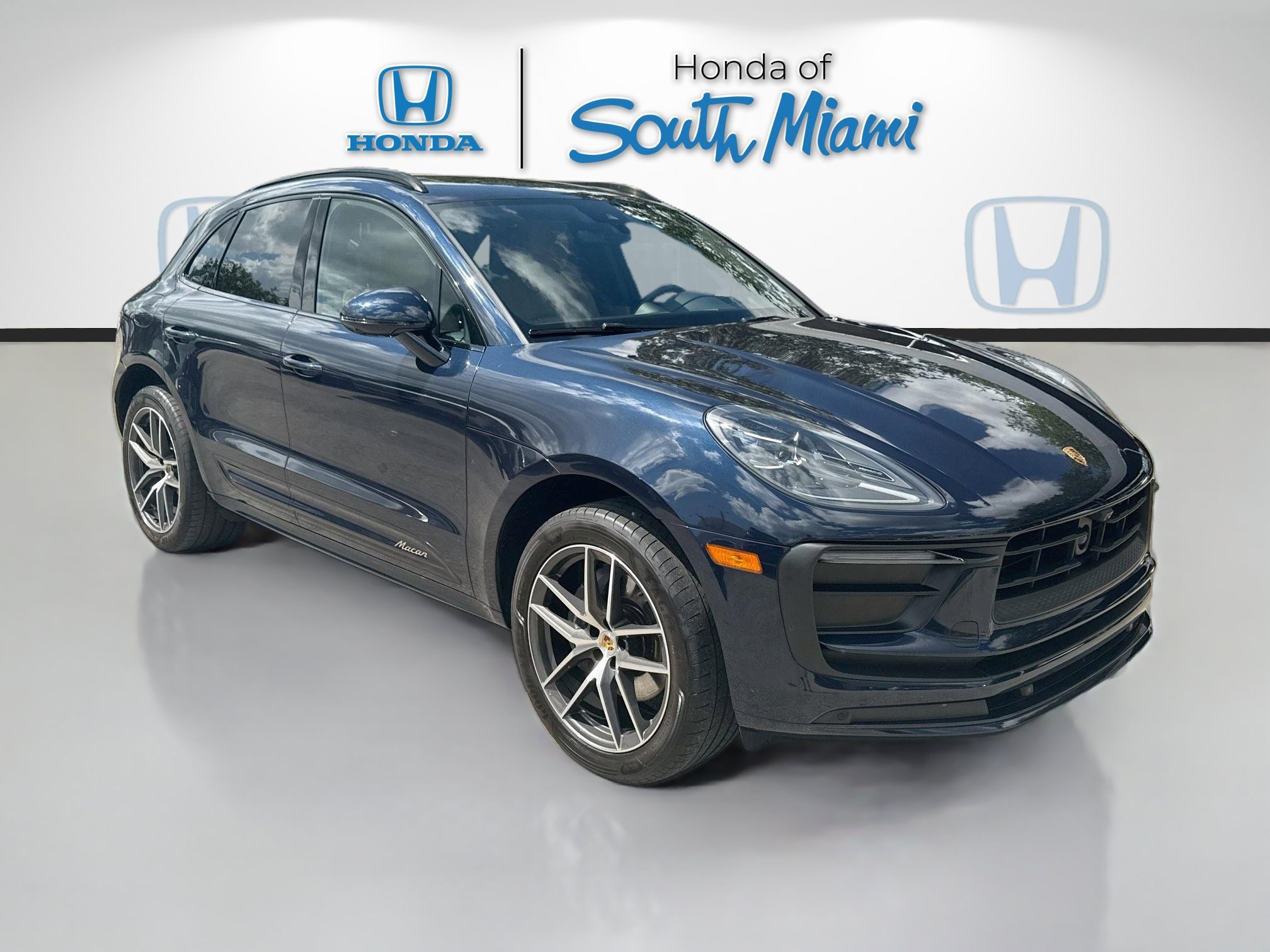 Used 2023 Porsche Macan Turbo