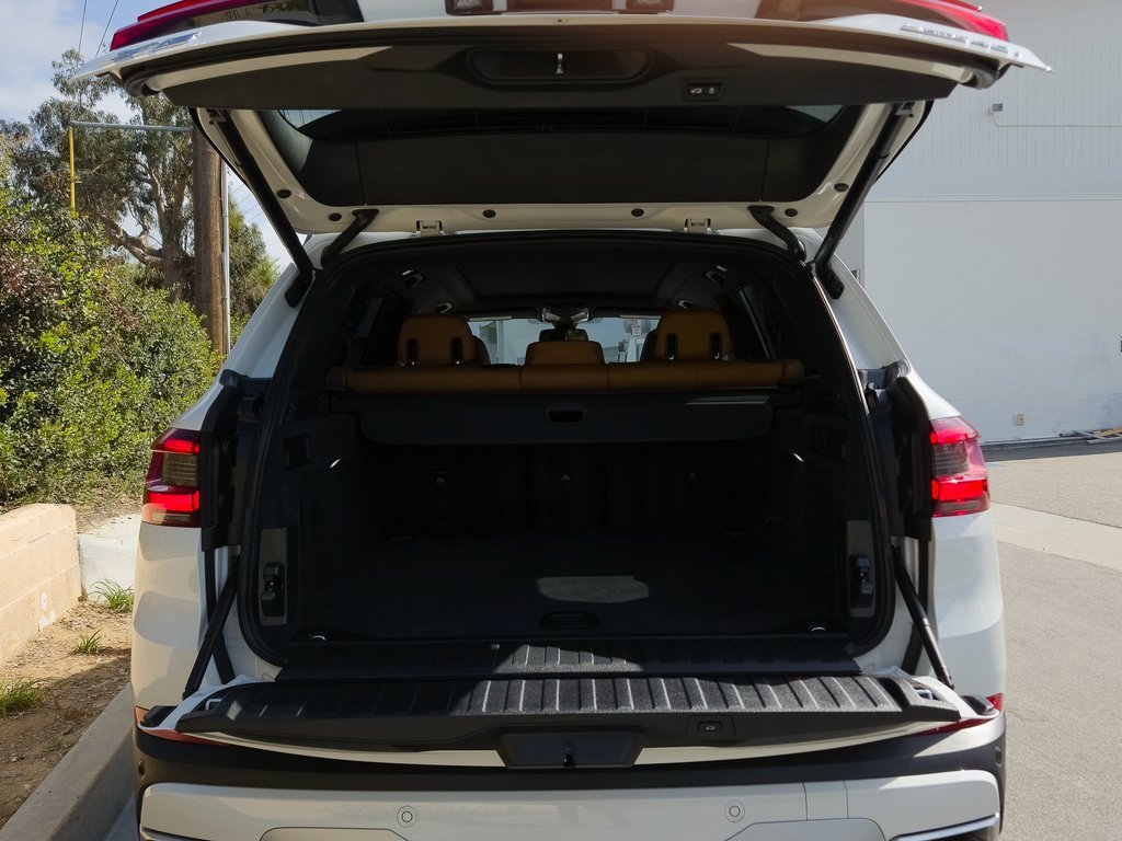 Certified 2023 BMW X5 sDrive40i w/ Parking Assistance Package image 23