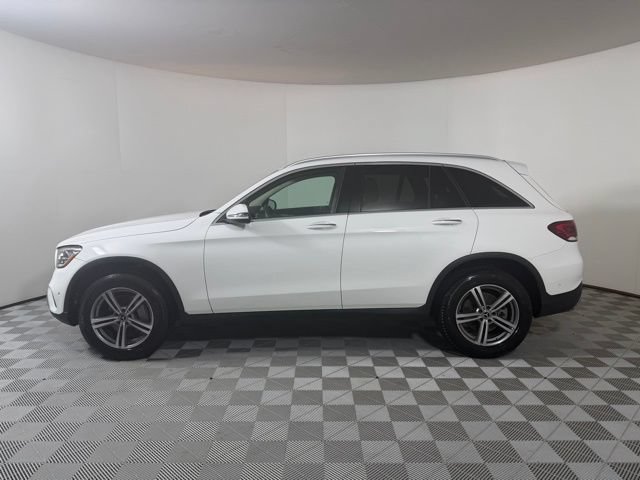 Used 2022 Mercedes-Benz GLC 300 4MATIC image 4