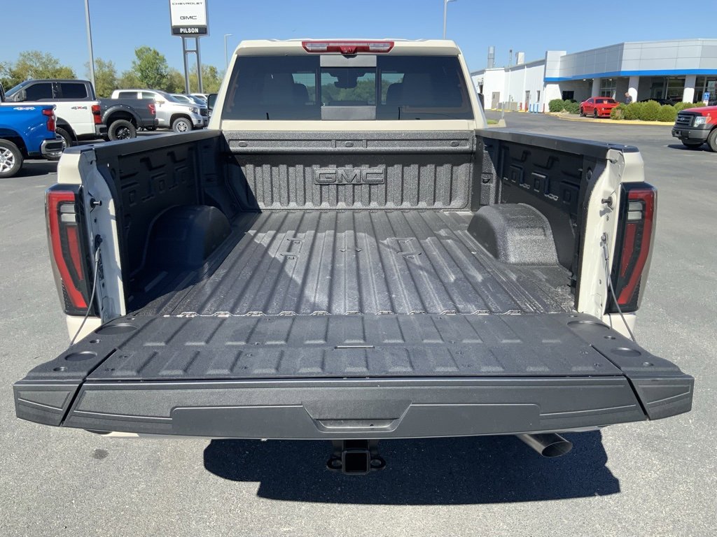 New 2026 GMC Sierra 3500 AT4 w/ AT4 Premium Plus Package image 15