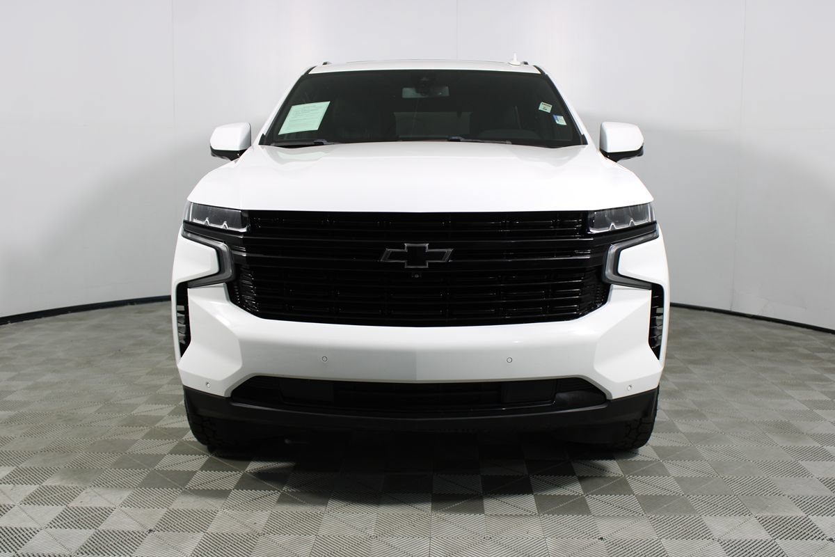 Used 2022 Chevrolet Tahoe RST w/ Luxury Package AWD/4WD image 2