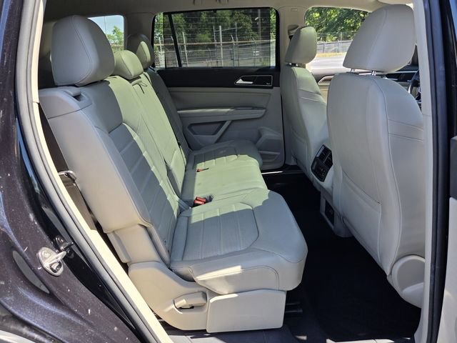 Used 2018 Volkswagen Atlas SEL Premium AWD/4WD image 16